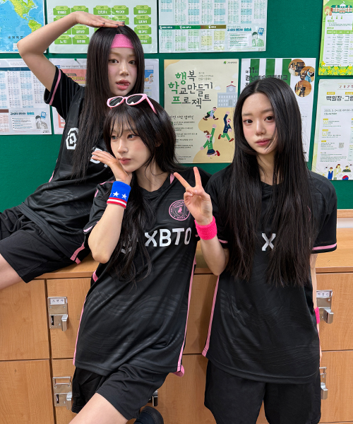 축구반티 인터마이애미 어웨이형 M-2324LA 원하는 인쇄 문구와 번호로 변경 가능해요 !