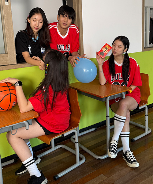 스포츠 트랙 브이넥져지 레드 반티 N (상의기준) 원하는 인쇄 문구와 번호로 변경 가능해요 !